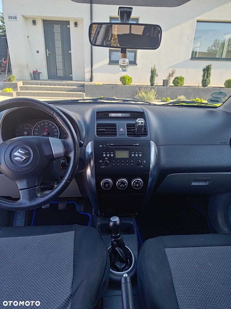 Suzuki SX4 - 26