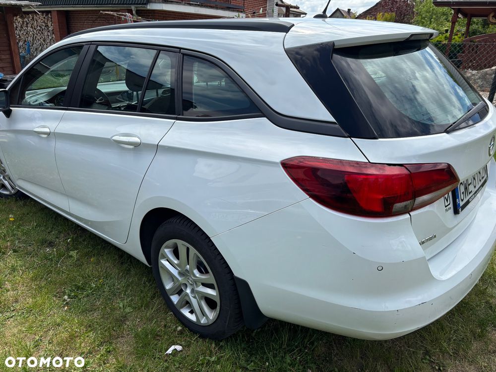 Opel Astra 1.6 CDTI Enjoy - 3