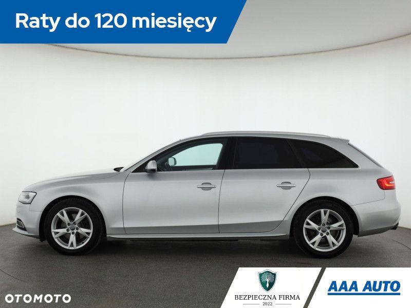 Audi A4 Avant - 4