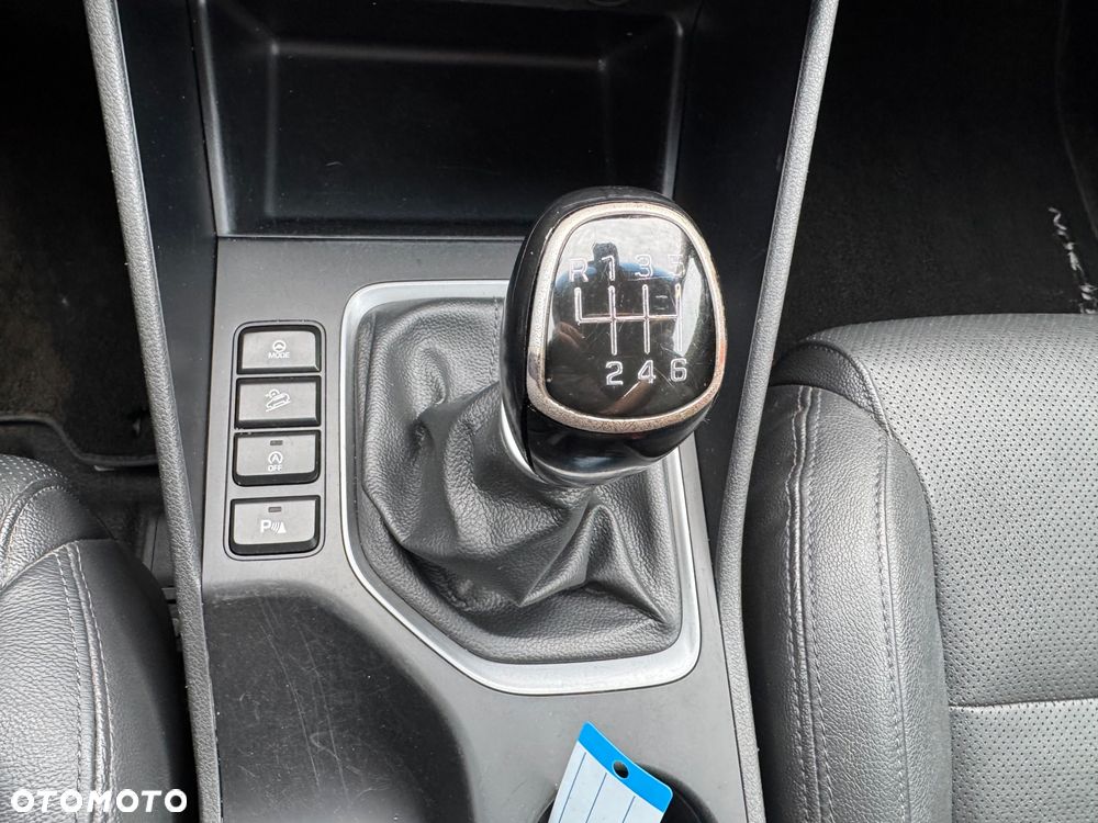 Hyundai Tucson blue 1.7 CRDi 2WD Intro Edition - 22