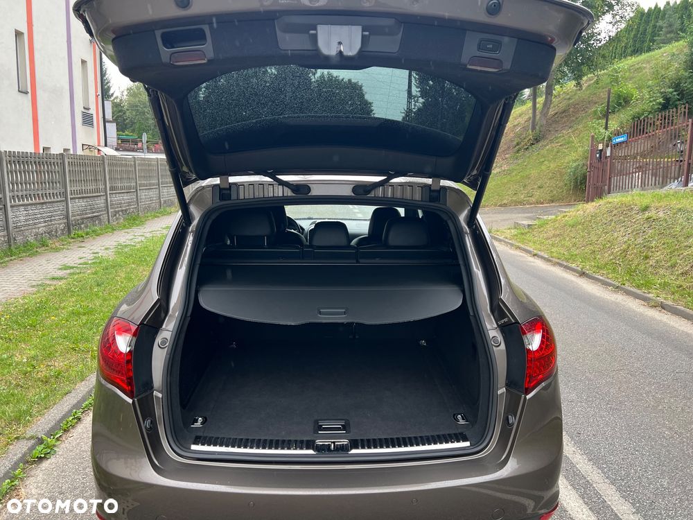 Porsche Cayenne - 13