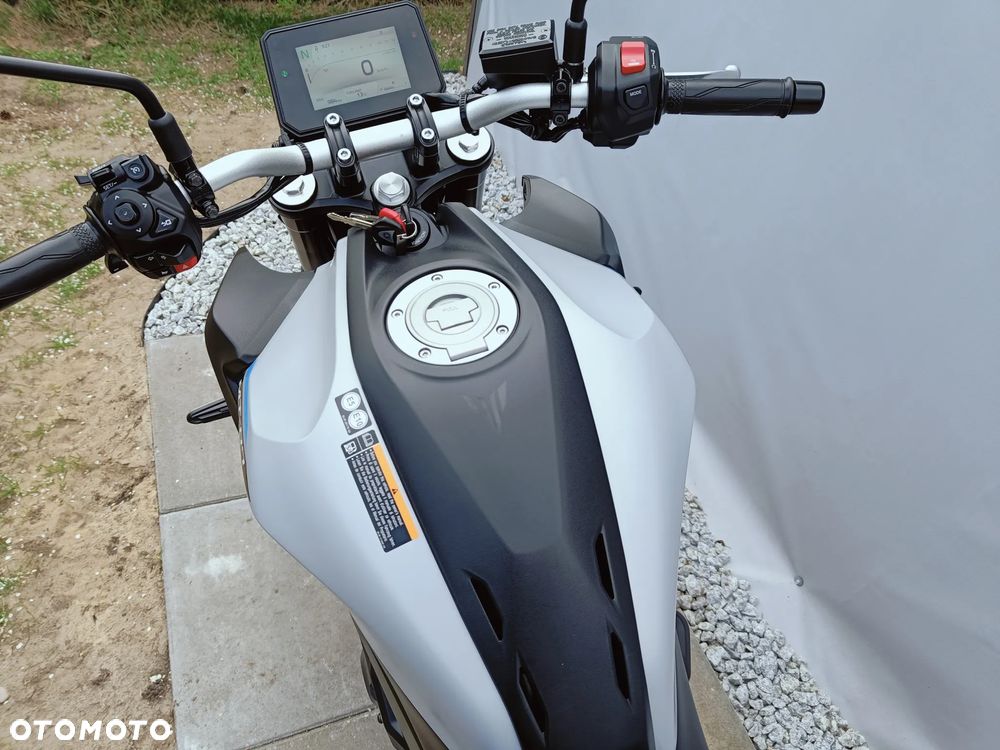 Yamaha MT - 13