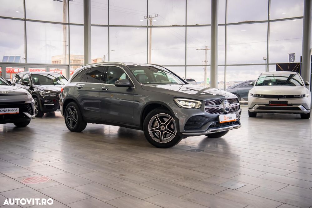 Mercedes-Benz GLC - 23
