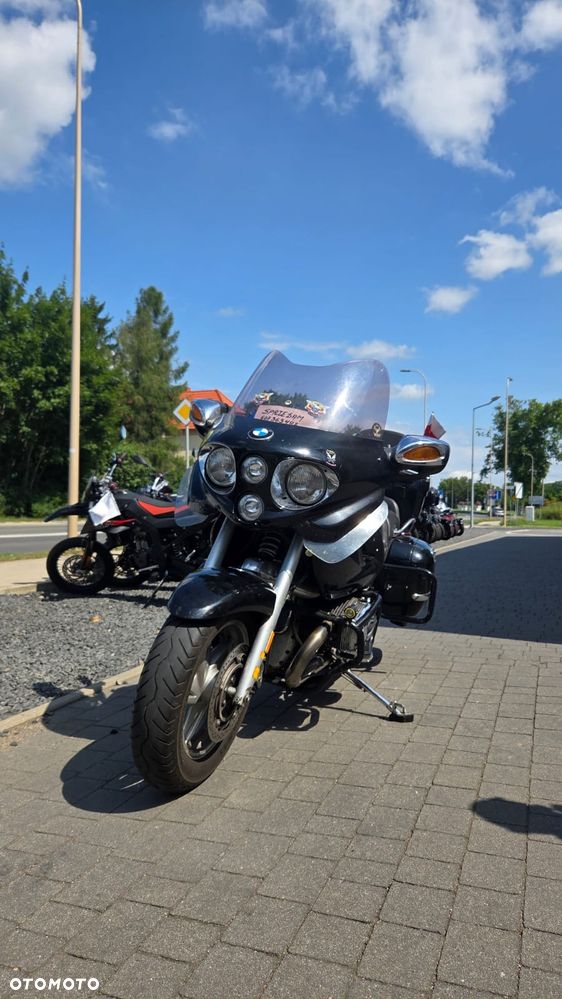 BMW R - 1
