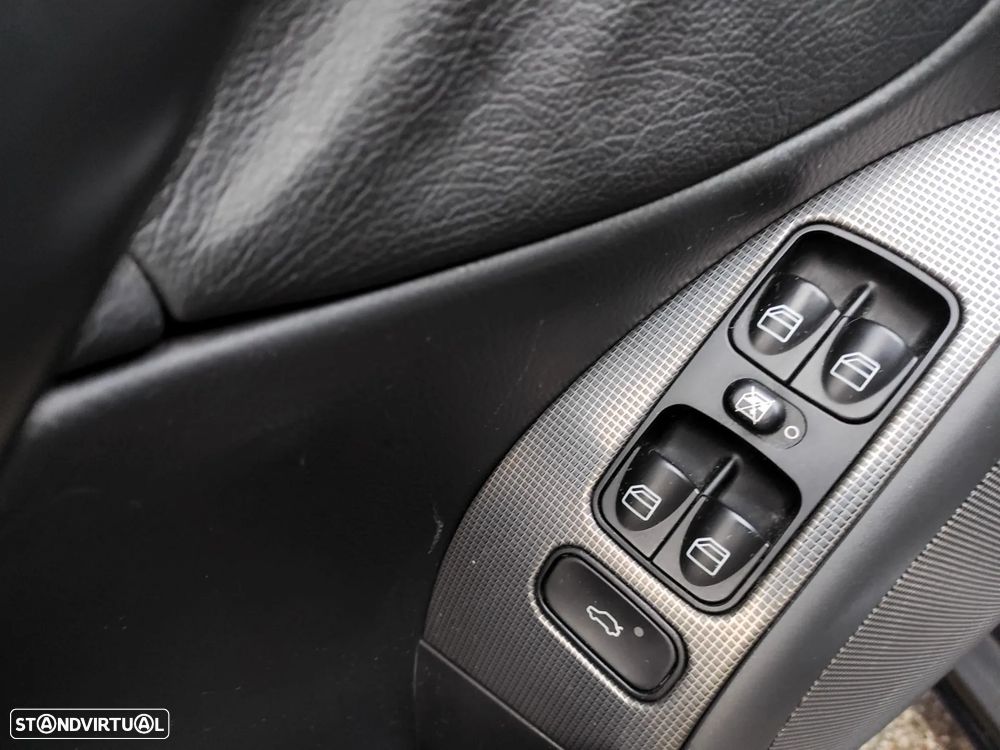 Mercedes-Benz C 220 - 25