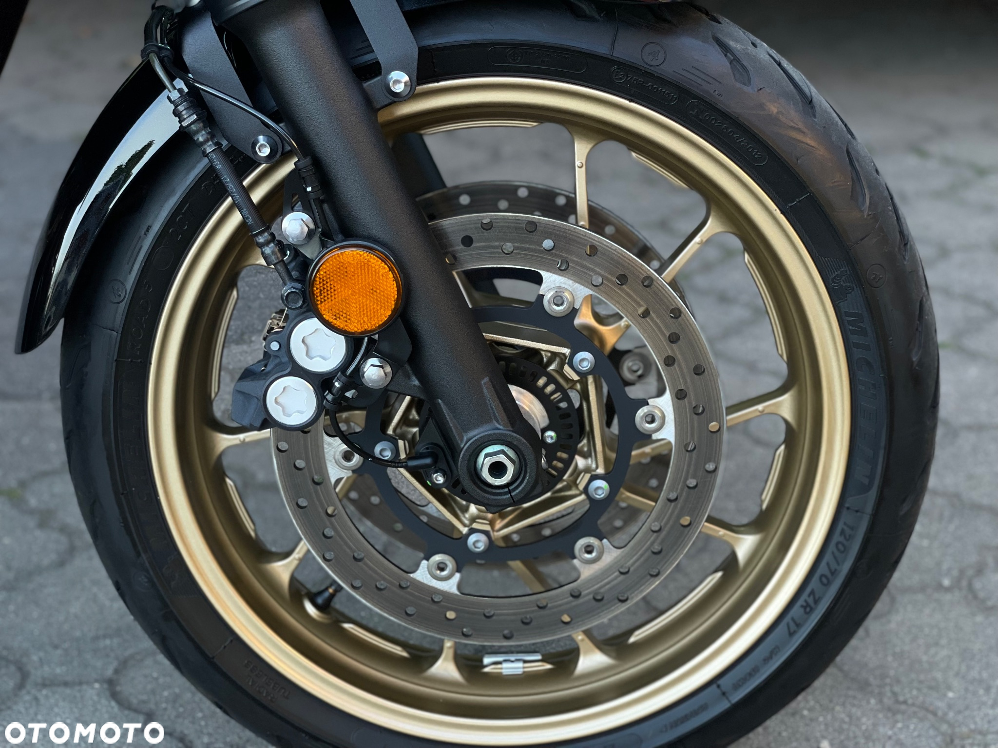 Yamaha XSR - 11