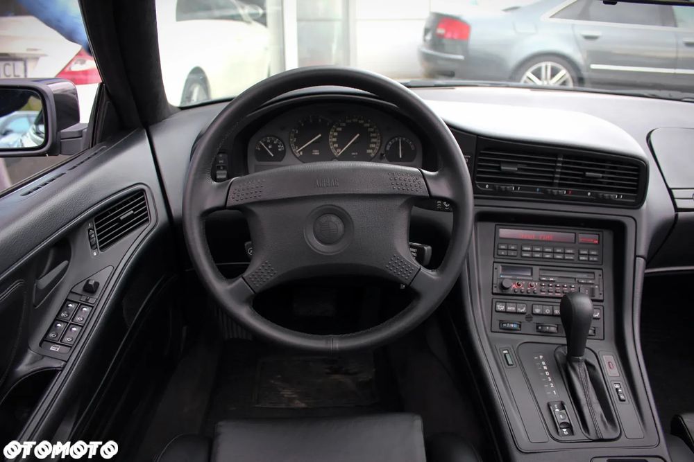 BMW Seria 8 - 14