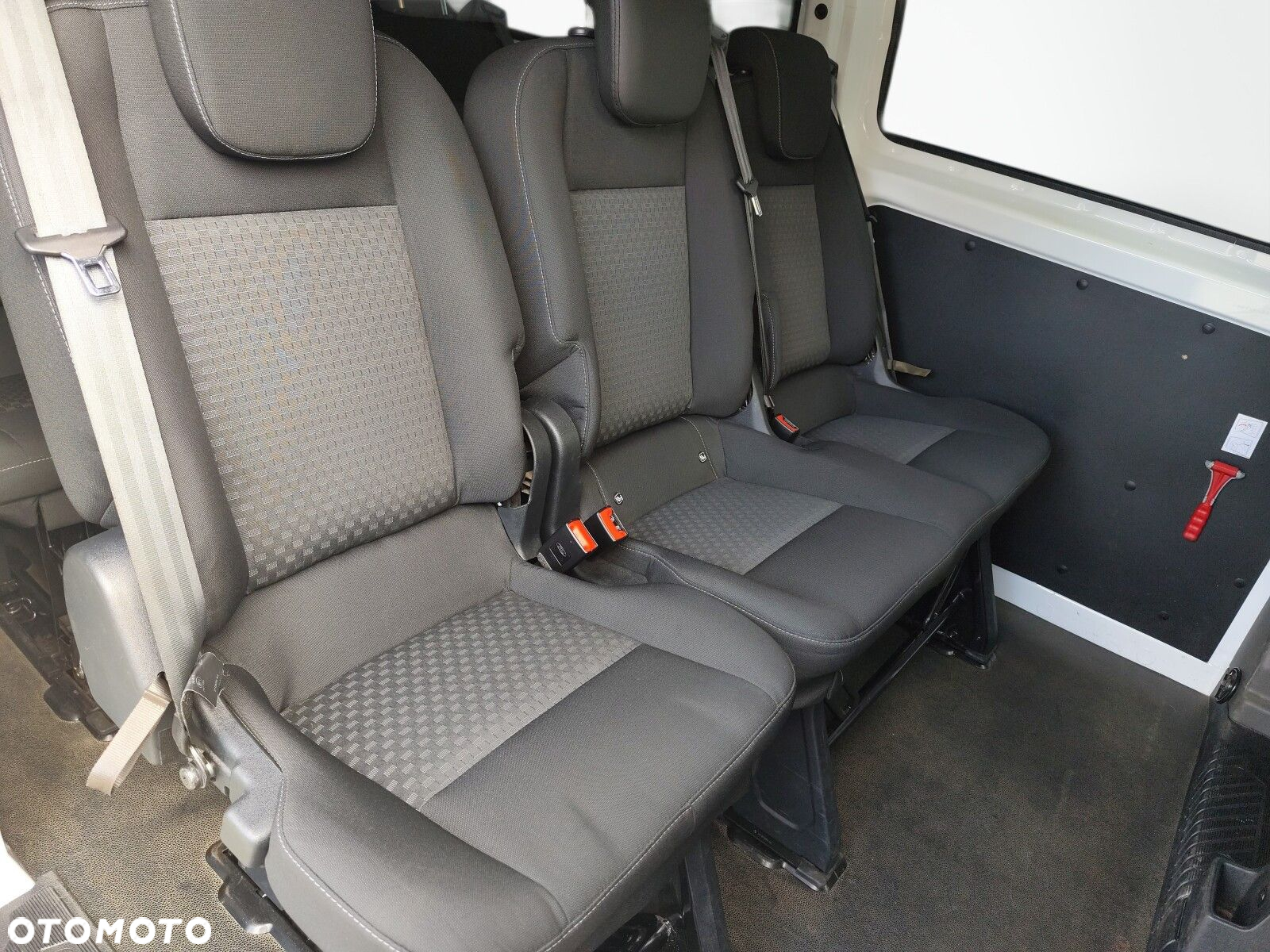 Ford Transit Custom - 14