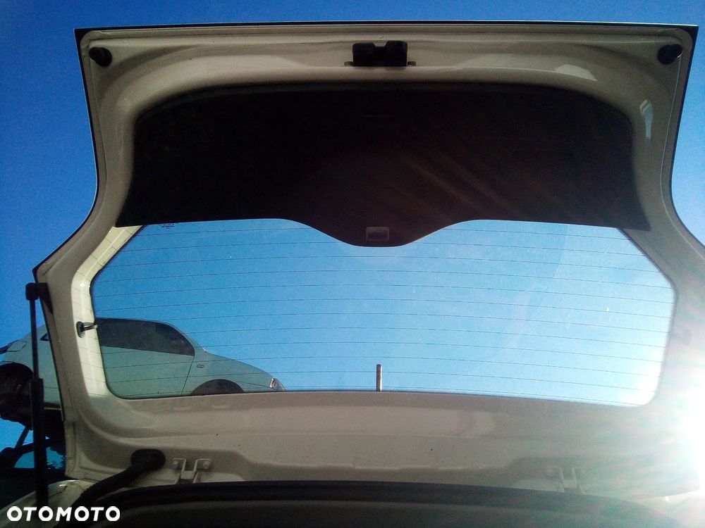 * KLAPA BAGAŻNIKA VOLKSWAGEN UP * - 5