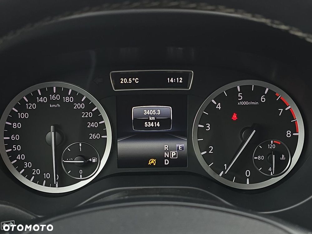 Infiniti Q30 1.6t Luxe 7DCT - 20