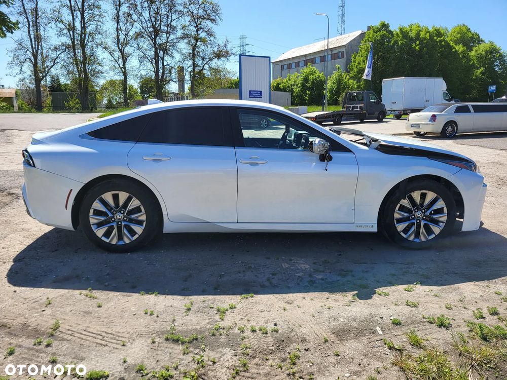 Toyota Mirai Executive - 5