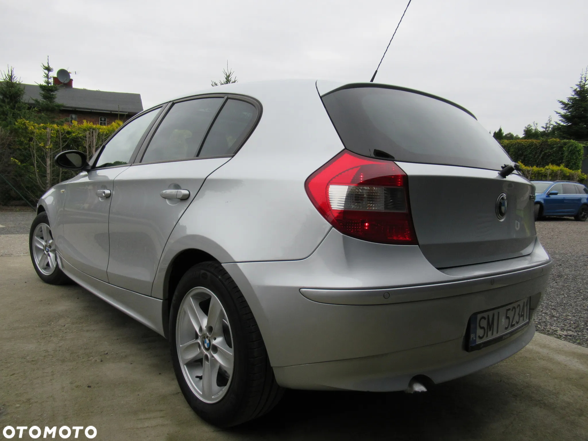 BMW Seria 1 - 2