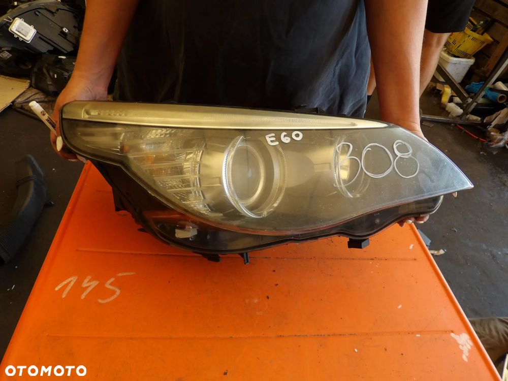 BMW - E60 - H7 - LIFT - PRAWA LAMPA PRZEDNIA - UK - 7177730 - 1