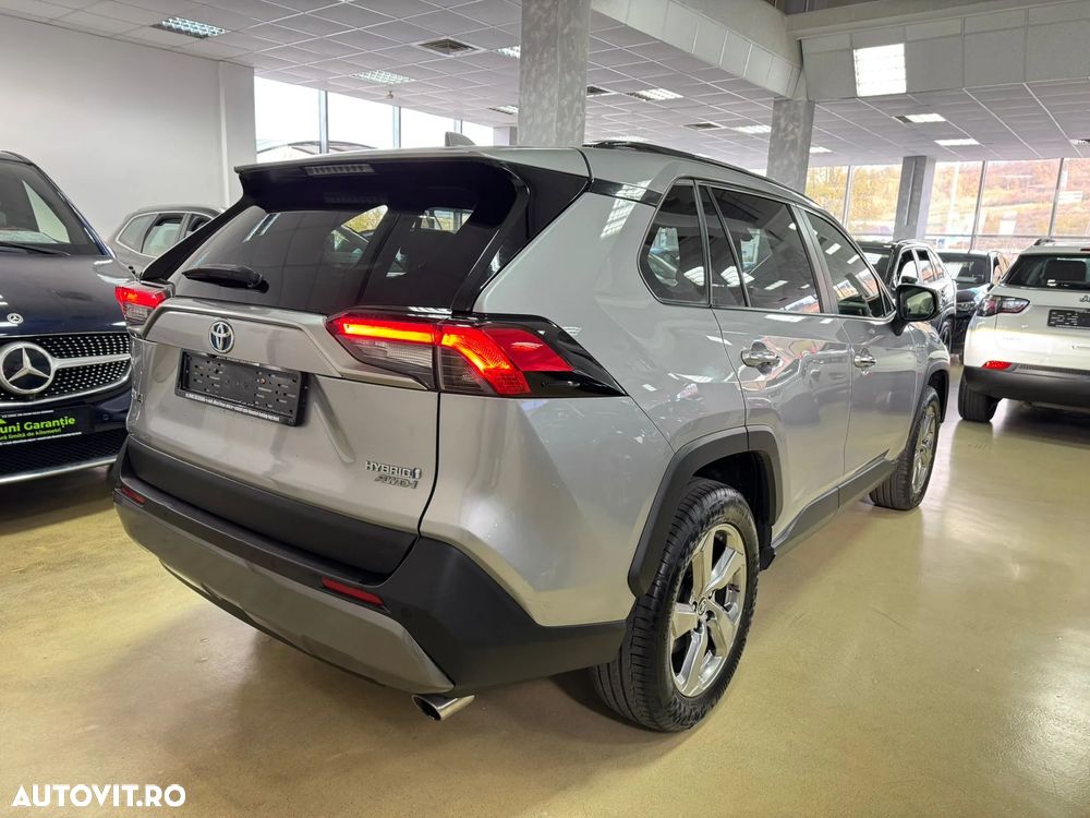 Toyota RAV4 2.5 4x4 Hybrid Lounge - 8