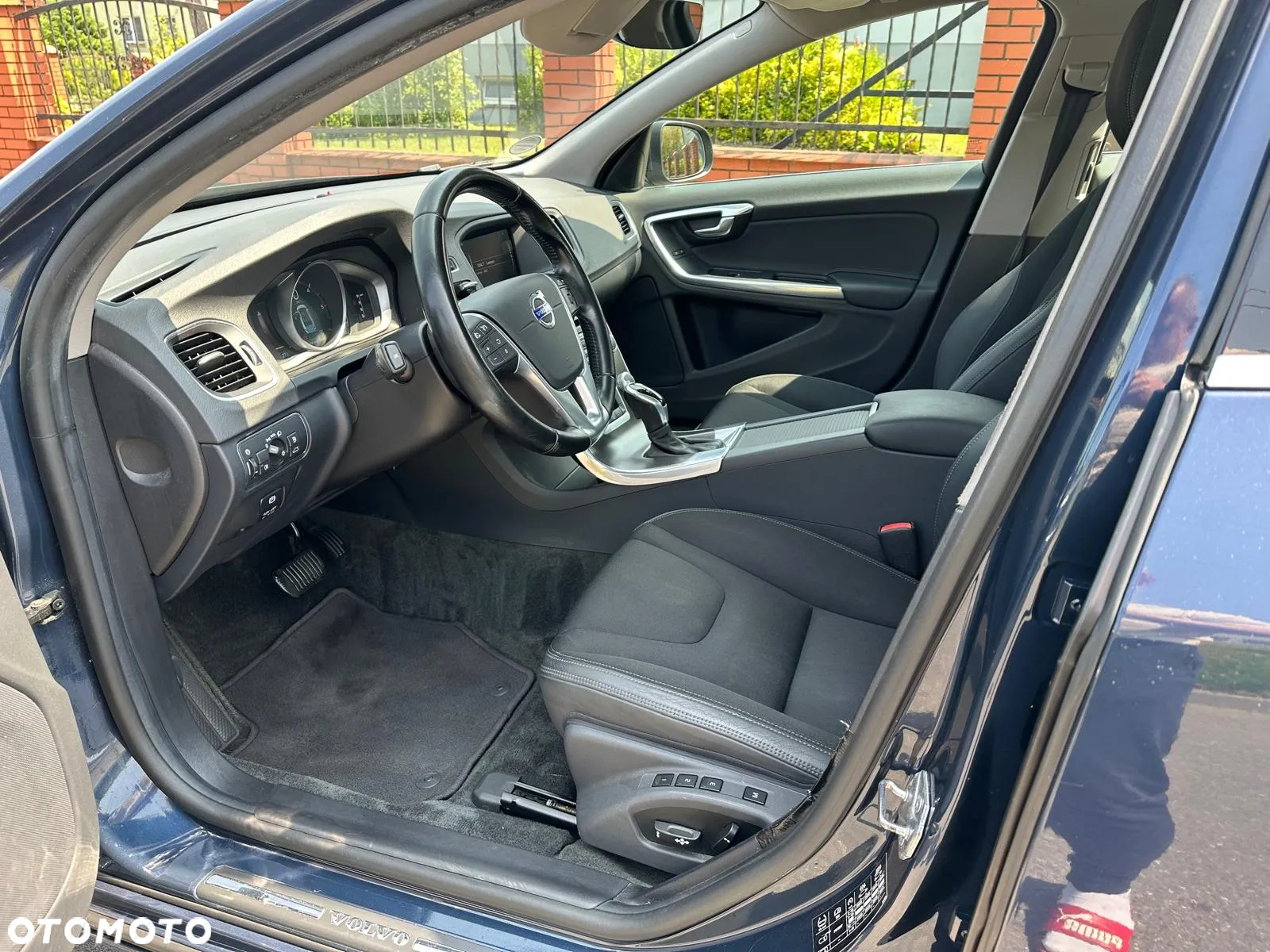 Volvo S60 D3 Geartronic Momentum - 23