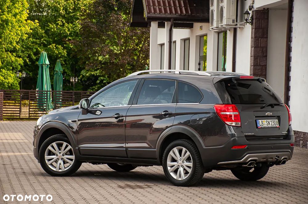 Chevrolet Captiva 2.4 LT - 25