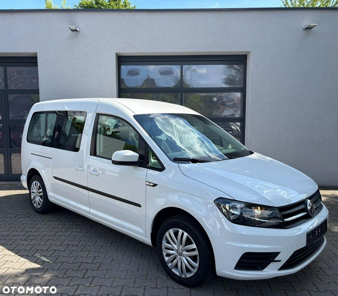 Volkswagen Caddy - 1