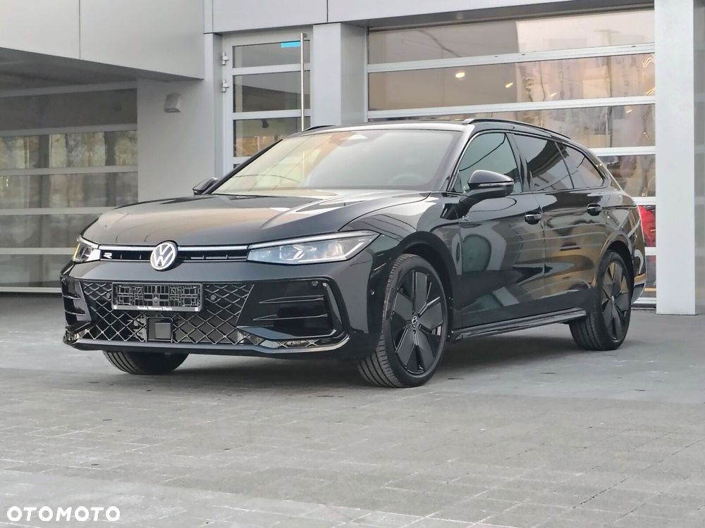 Volkswagen Passat - 4