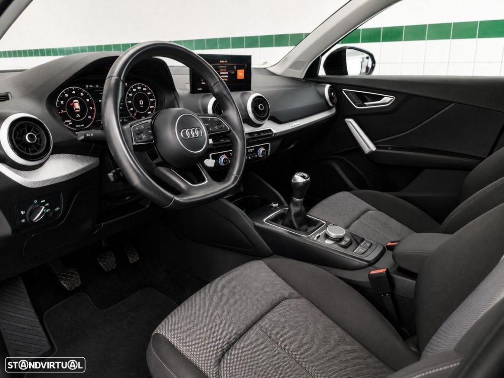 Audi Q2 30 TFSI S line - 9