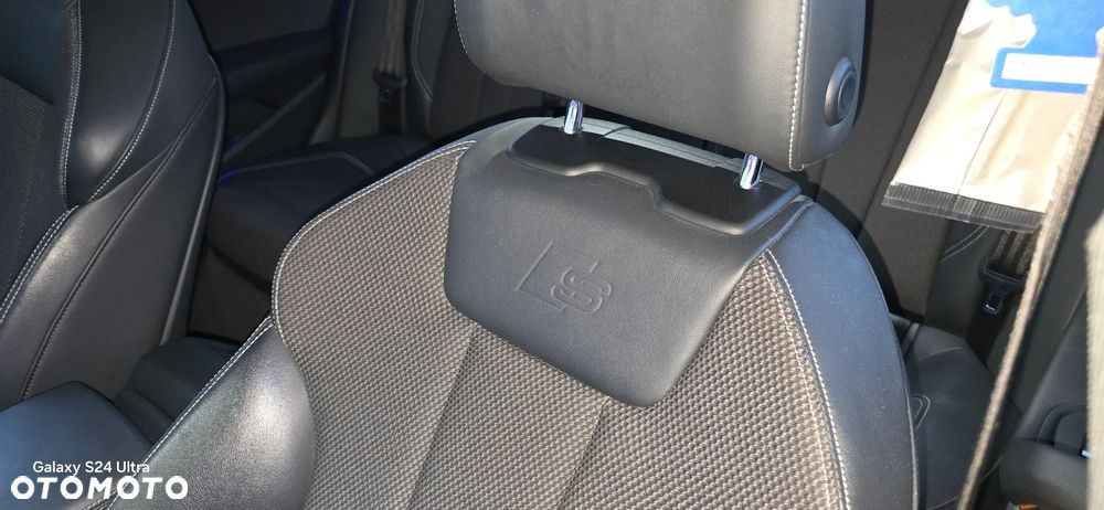 Audi A4 Avant 40 TDI S tronic S line - 12