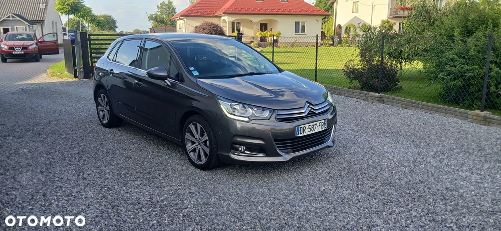 Citroën C4 e-HDi 115 ETG6 Exclusive - 3