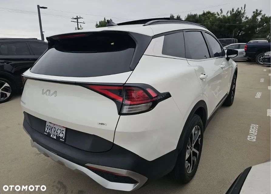 Kia Sportage - 4