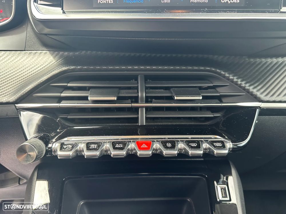 Peugeot 208 1.2 PureTech Active - 7