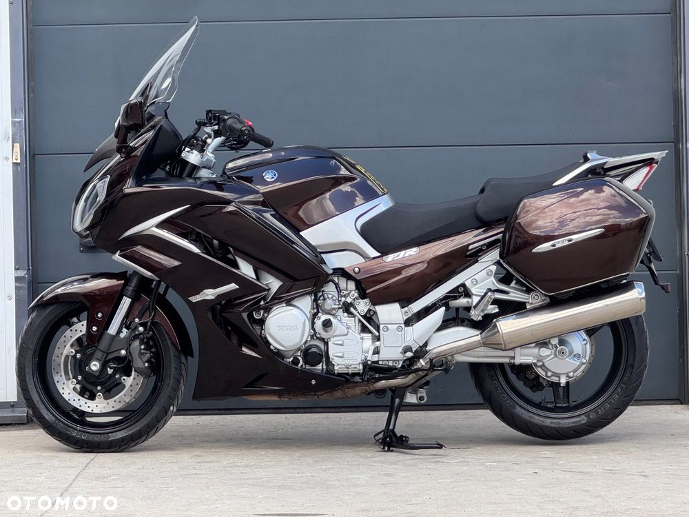 Yamaha FJR - 36