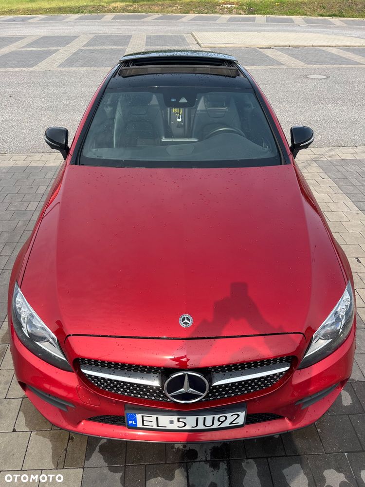 Mercedes-Benz Klasa C 300 9G-TRONIC - 21