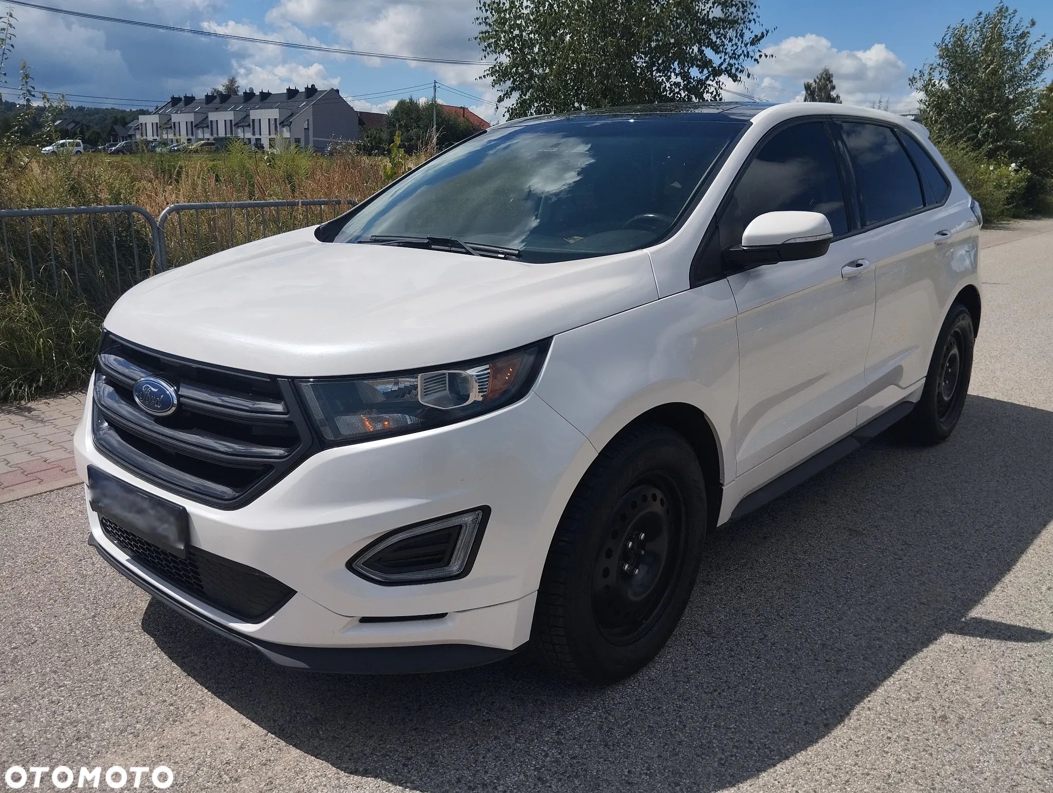 Ford Edge - 1