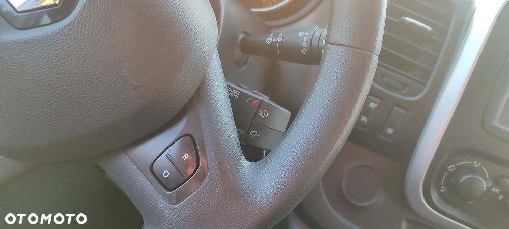 Renault Trafic ENERGY Combi Expression - 32