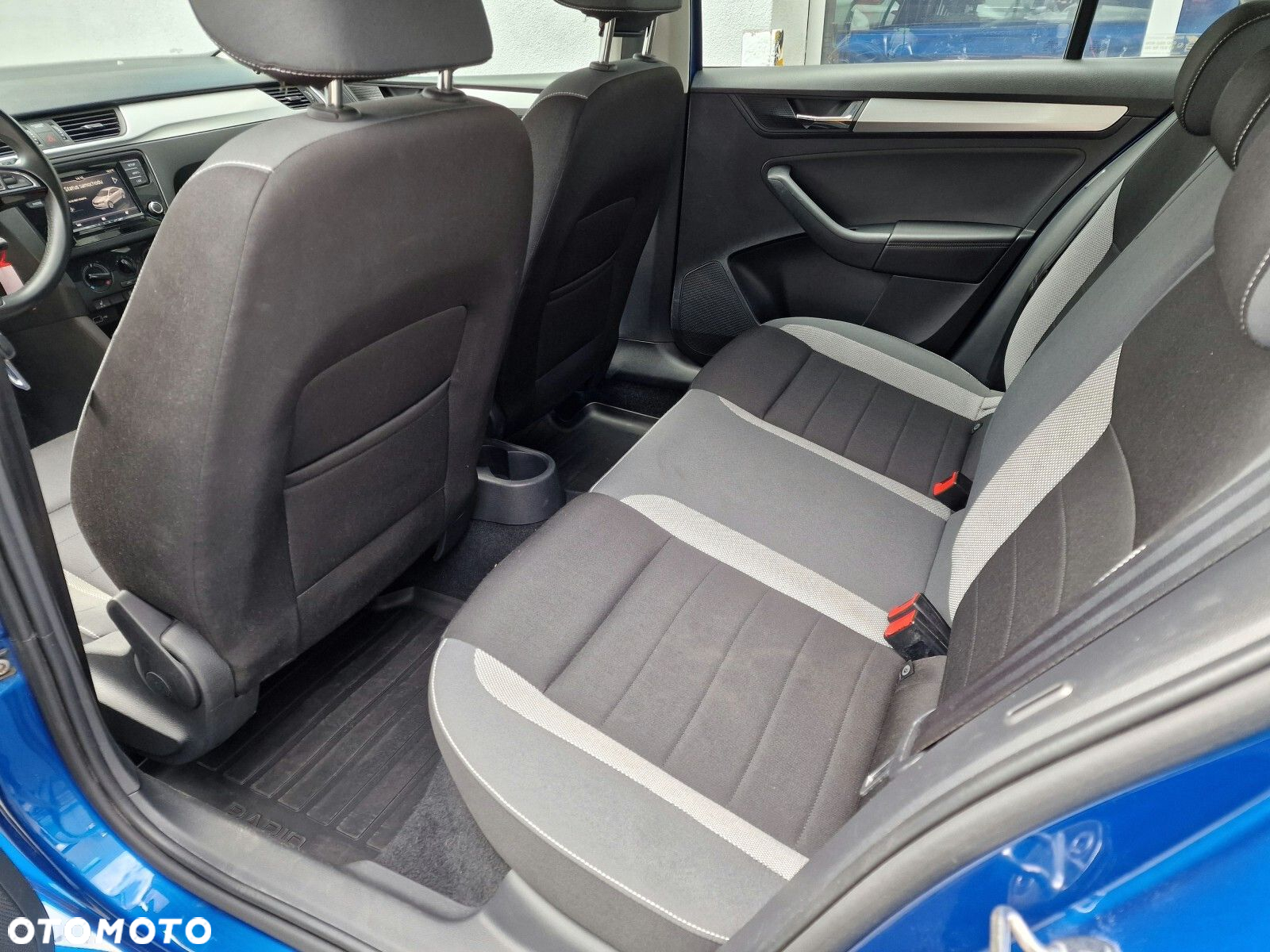 Skoda RAPID 1.0 TSI Ambition - 29