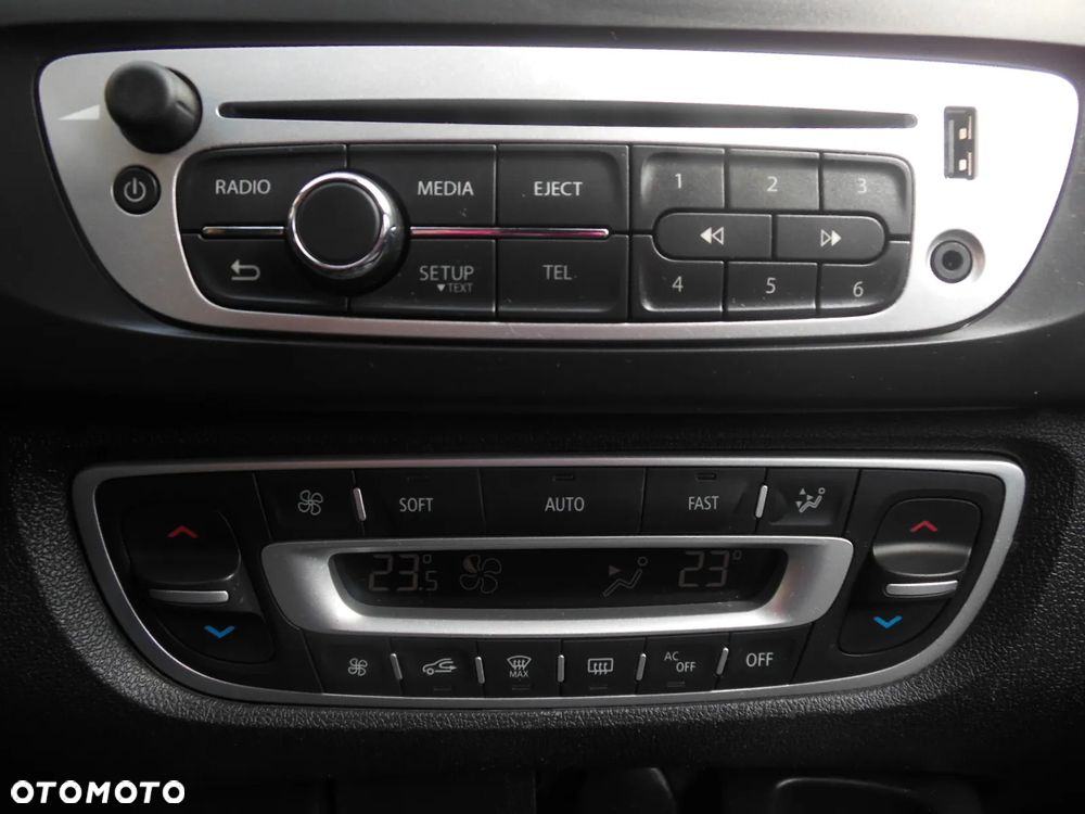 Renault Scenic ENERGY TCe 130 S&S LIMITED - 16