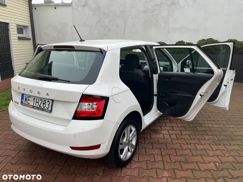 Skoda Fabia 1.0 Ambition - 28