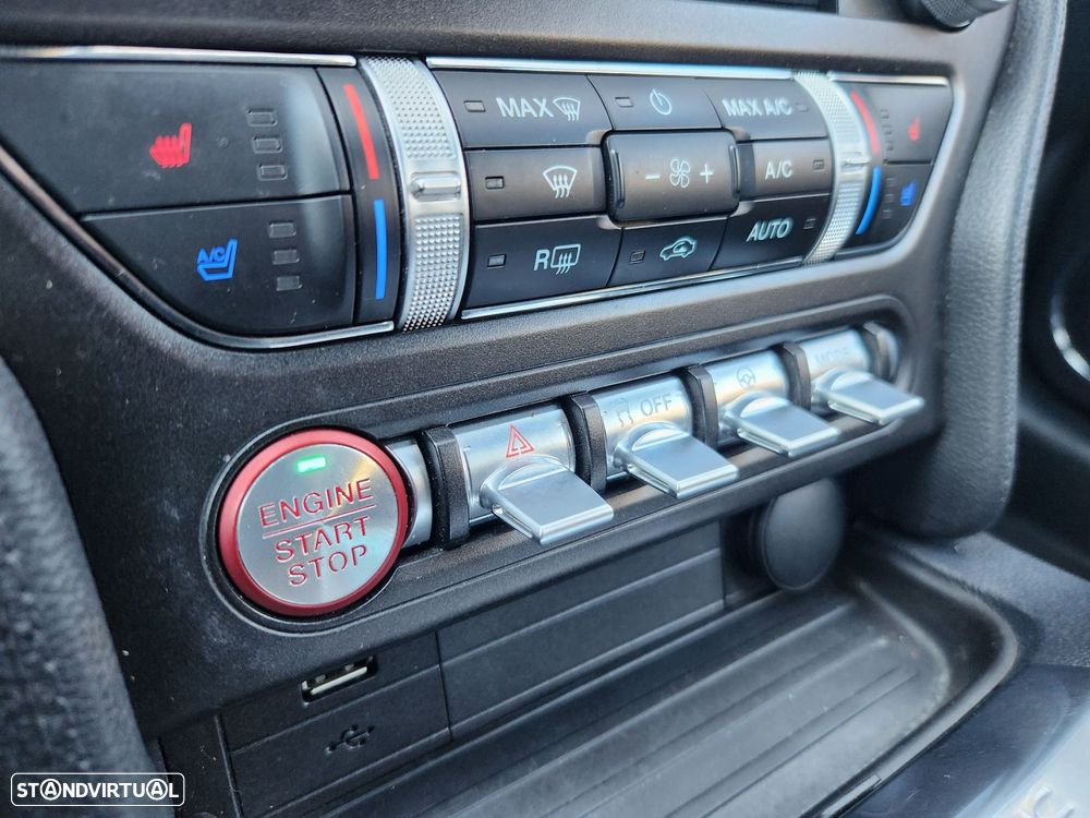 Ford Mustang 2.3i EcoBoost Aut. - 45