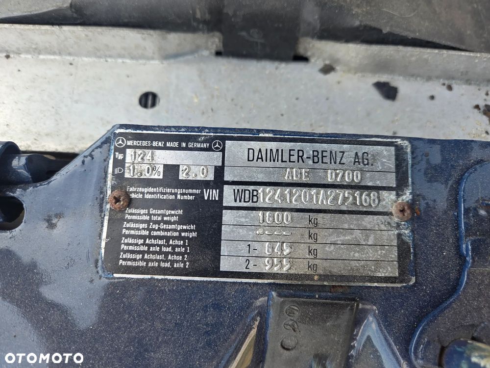 Mercedes-Benz W124 (1984-1993) ver-260-se - 19