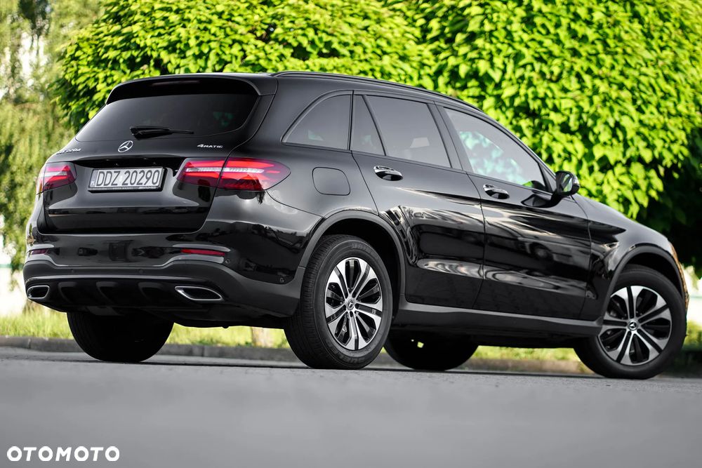 Mercedes-Benz GLC 220 d 4-Matic - 2