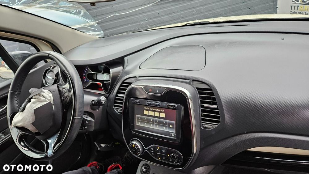 Renault Captur - 17