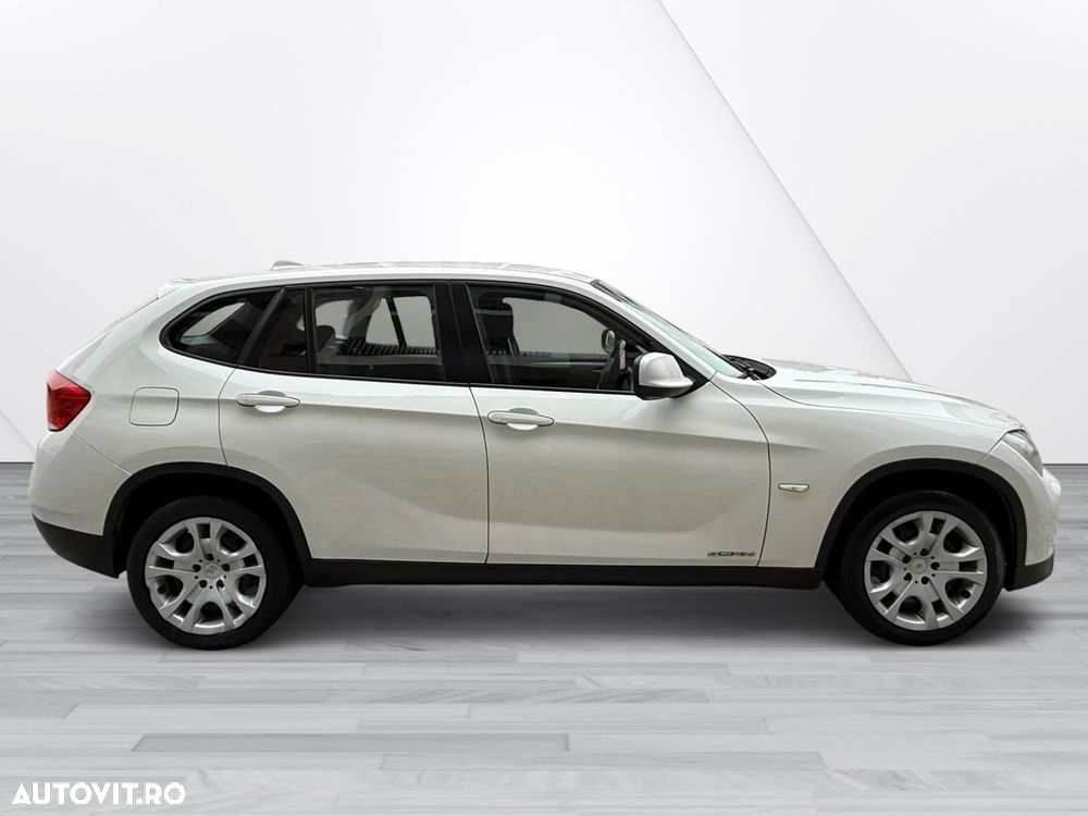 BMW X1 sDrive18d Sport Line - 6