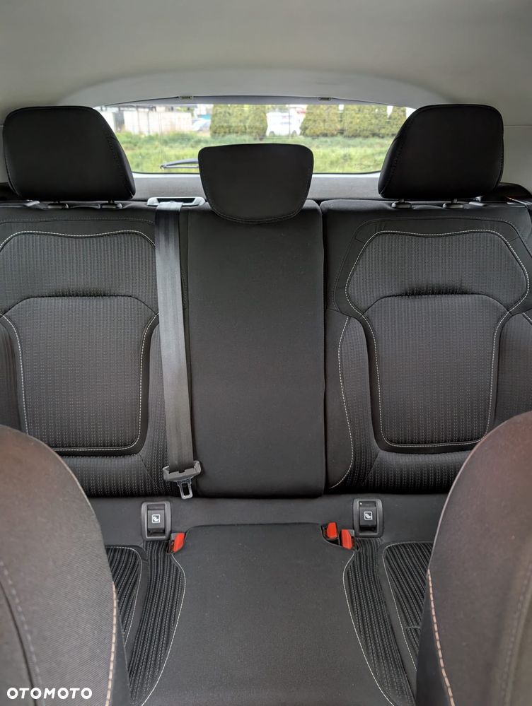 Renault Megane 1.5 dCi Zen EDC - 14