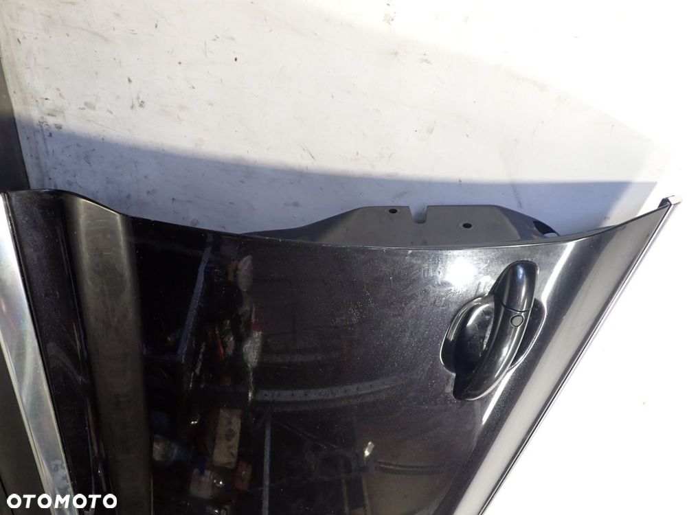 DRZWI PRAWY PRZÓD VOLKSWAGEN TOUAREG 5.0 - 8