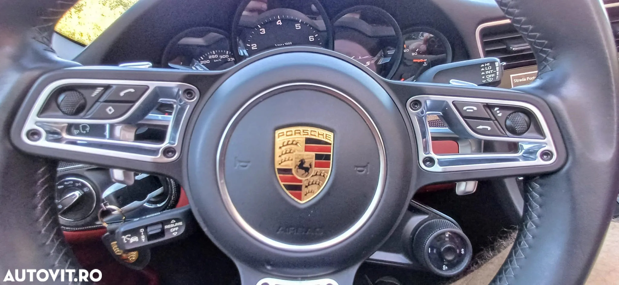 Porsche 911 Carrera S Cabriolet PDK - 15
