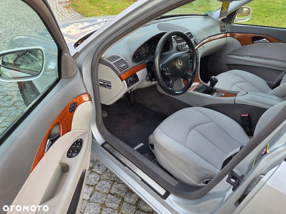 Mercedes-Benz Klasa E 220 CDI Classic BusinessEDITION - 11