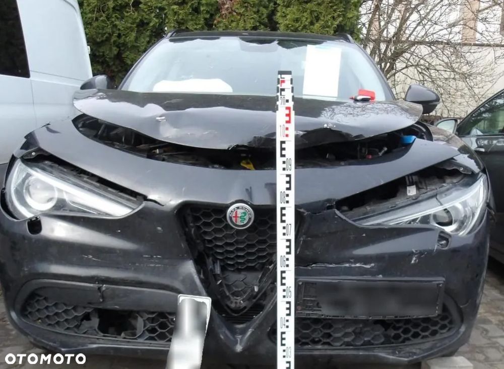 Alfa Romeo Stelvio - 19