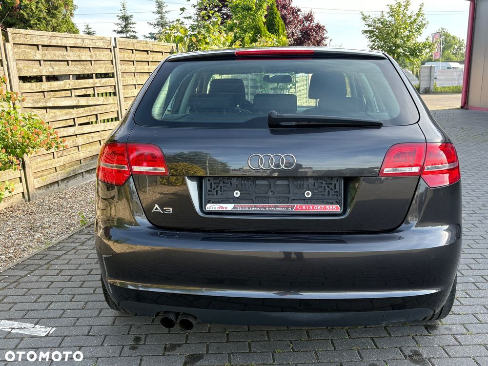 Audi A3 Sportback 1.4 TFSI Ambiente - 12
