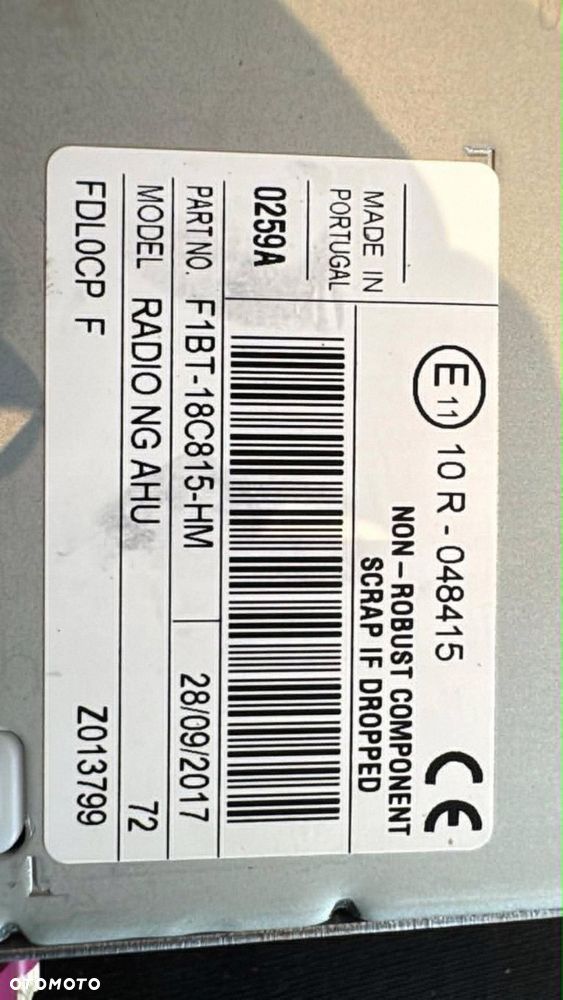 radio ford courier 2017r - 3