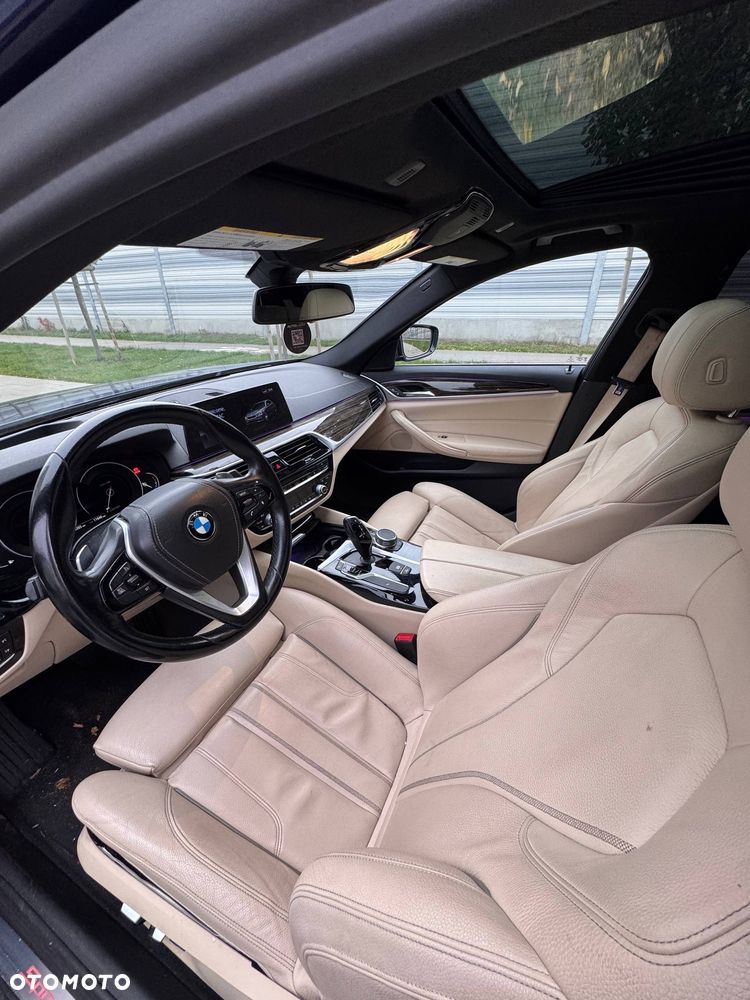 BMW 530I 2017 photo 4
