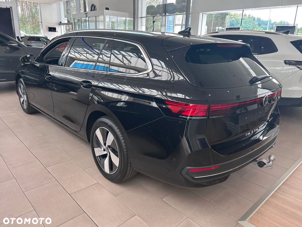 Volkswagen Passat - 5