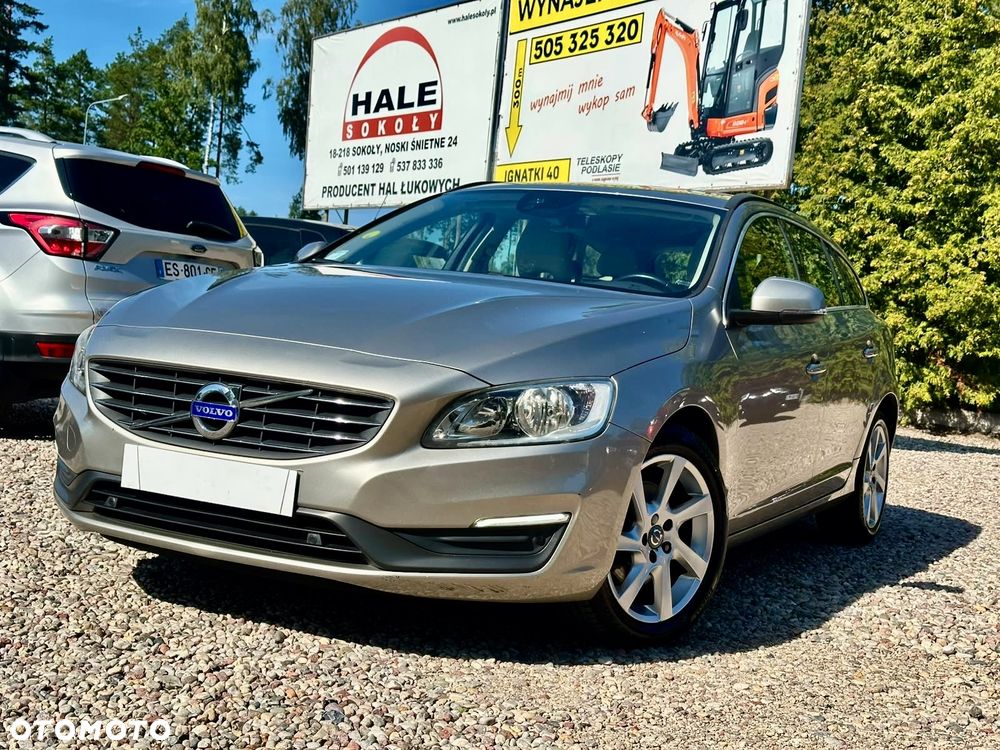 Volvo V60 D4 Momentum - 5
