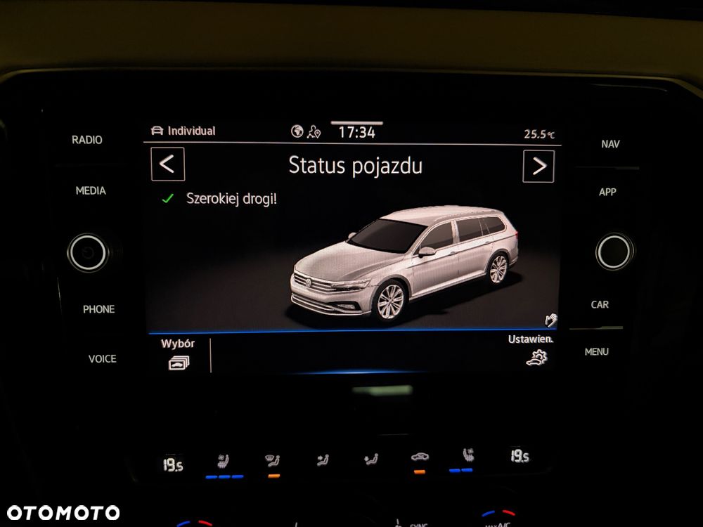 Volkswagen Passat Variant 1.5 TSI EVO Elegance DSG - 14